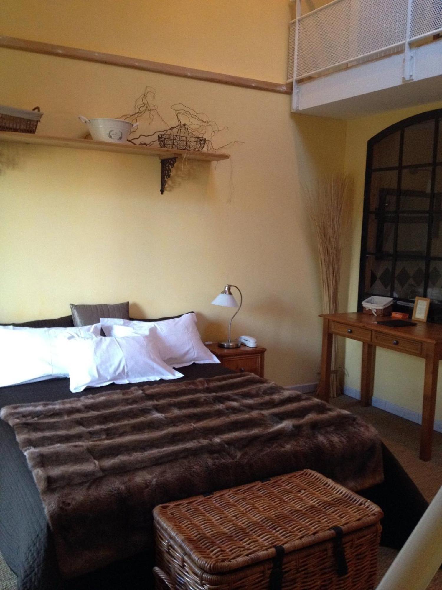 Logis Hotel La Grange Du Relais Colombey-les-deux-Églises Esterno foto